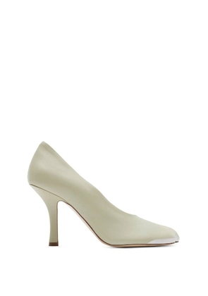 Burberry 90mm Leather Duck Pumps