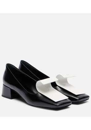 Prada Leather pumps
