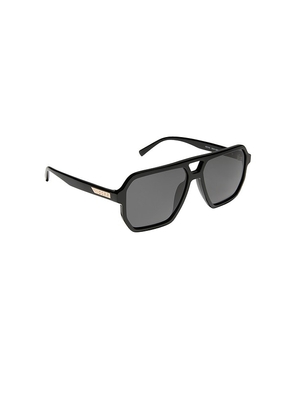 DIFF EYEWEAR Cameron Sunglasses in Black.