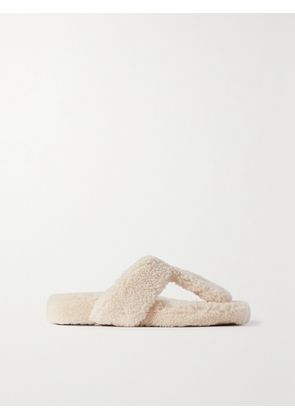 Aquazzura - Relax Shearling Sandals - Cream - IT35,IT35.5,IT36,IT36.5,IT37,IT37.5,IT38,IT38.5,IT39,IT39.5,IT40,IT40.5,IT41