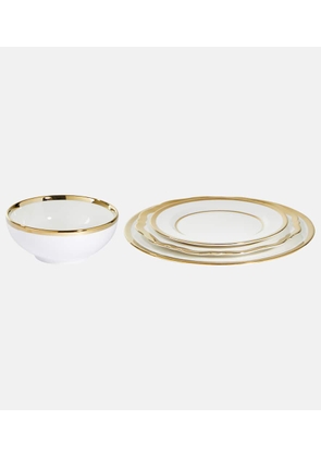 Polspotten Golden Finds plates and bowl set by Jan Wolleswinkel