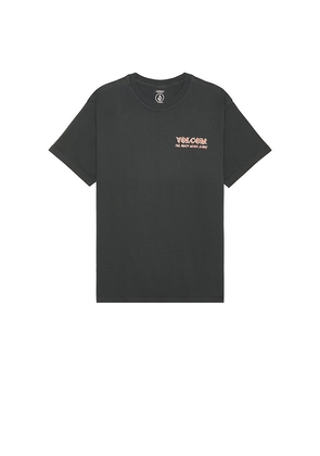 Volcom Never Ends Tee in Black. Size L. Also in M.