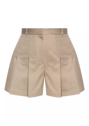 Alexander McQueen pleated shorts - Neutrals