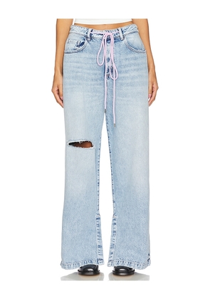 Icon Denim Gracy Wide Leg Jeans in Denim-Light. Size 26. Also in 27, 28.