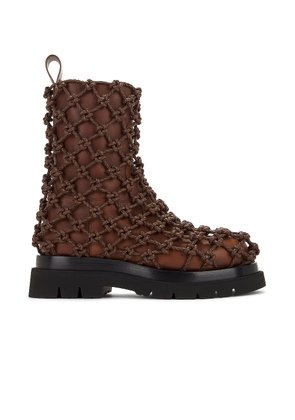 Bottega Veneta Knot Web Lug Boot in Dark Chestnut - Brown. Size 43 (also in ).