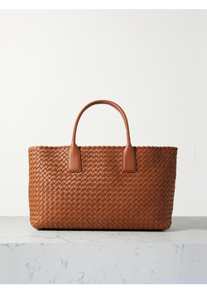 Bottega Veneta - Cabat Medium Intrecciato Leather Tote - Brown - One size