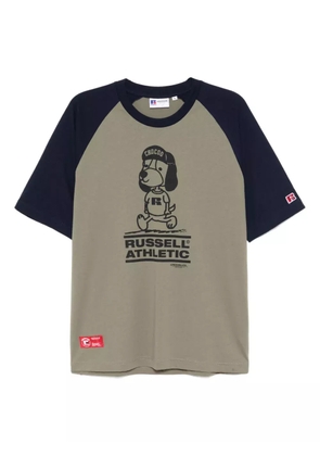 CHOCOOLATE x Russell Athletic graphic-print T-shirt - Green