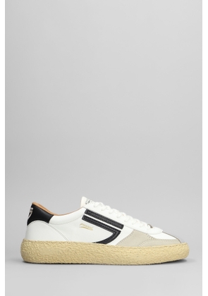 Puraai Pitch Sneakers In White Leather