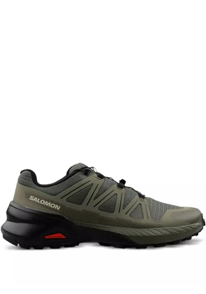 Salomon Peak Gore Tex textured-panel trail sneakers - Green