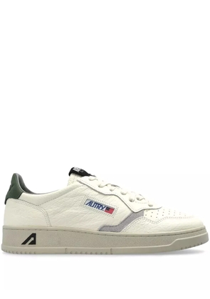 Autry logo sneakers - White