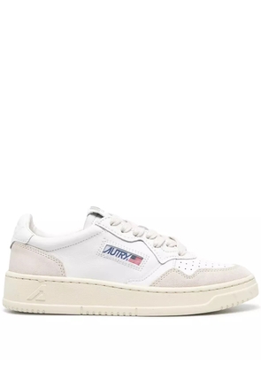 Autry logo-patch sneakers - White