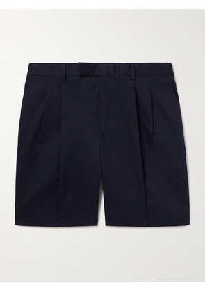 Kingsman - Pleated Cotton-Blend Twill Shorts - Men - Blue - IT 46