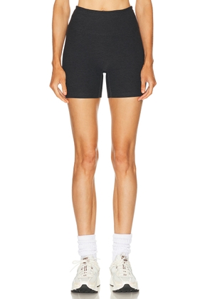 YEAR OF OURS Stretch Sculpt Short in Heather Black - Black. Size L (also in M, S, XS).