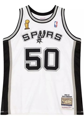 Mitchell & Ness 'NBA San Antonio Spurs 2002 David Robinson' home finals jersey - White