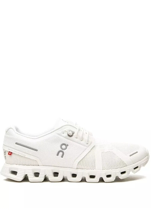 On Running Cloud 5 'All White' low-top sneakers