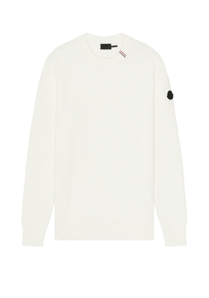 Moncler Crew Neck Sweater in Jet Stream - White. Size M (also in L, S).