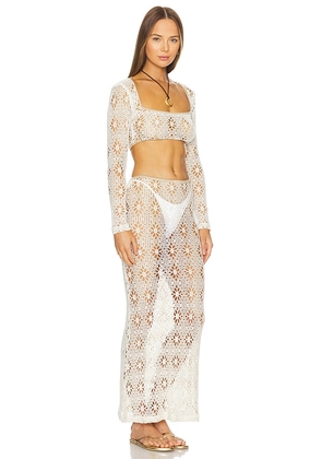 DELFI Layla Set in Cream. Size L. Also in M.