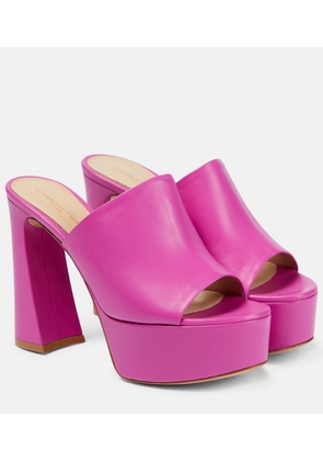 Gianvito Rossi Holly leather platform mules