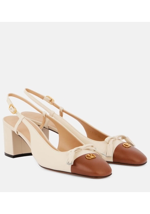 Valentino Garavani Valet du Roi leather slingback pumps