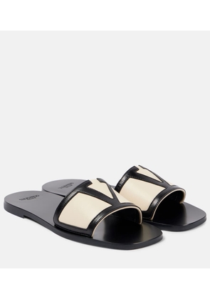 Valentino Garavani Viva Superstar leather slides
