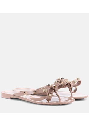 Valentino Garavani Valentino Garavani Rockstud PVC thong sandals