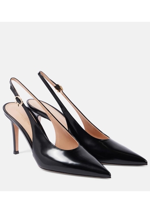Gianvito Rossi Robbie 85 leather slingback pumps