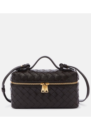 Bottega Veneta Bang Bang Intrecciato leather vanity bag