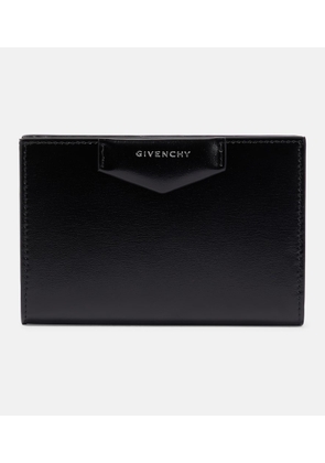 Givenchy Antigona leather bifold wallet