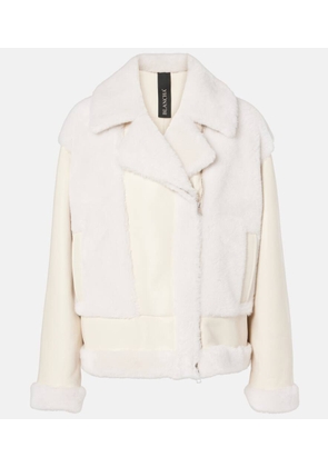ジャケット BLANCHA FW22 SHEARLING JACKET (22031.300 BUTTER) Blancha Coats & Jackets | Shop Online | MILANSTYLE.COM