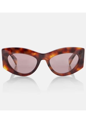 Gucci Interlocking G cat-eye sunglasses