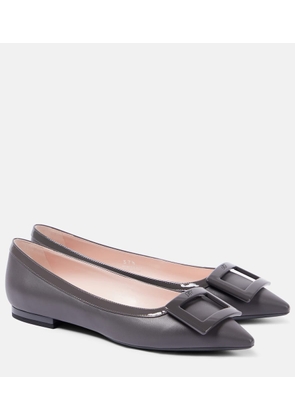 Roger Vivier Gommettine leather ballet flats