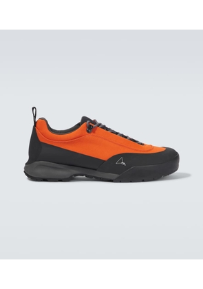 Roa Cingino trail-running sneakers