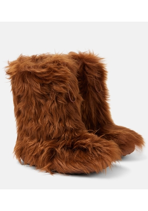 Tod's Shearling ankle boots