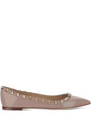Valentino Garavani Rockstud patent leather ballet flats - Pink