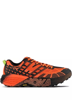 HOKA Speedgoat 2 trainers - Red