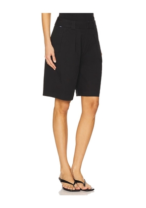 Citizens of Humanity Cara Pleated Short in Black. Size 23. Also in 32.