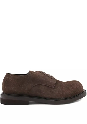 Moschino lace-up suede derby shoes - Brown