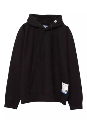 in･stru(men-tal). logo-patch hoodie - Black