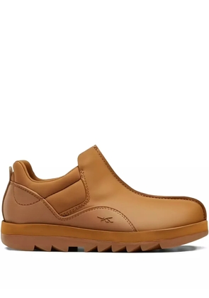 Reebok Beatnik Moc 'Brown' sneakers