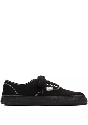 General Scale. Kiefer low-top sneakers - BLK/BLK