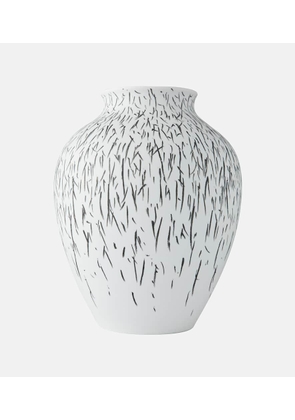 Cassina Post Scriptum curved vase by Formafantasma