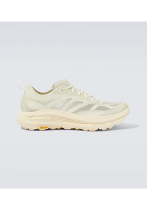 Hoka One One Mafate Speed 4 Lite running shoes