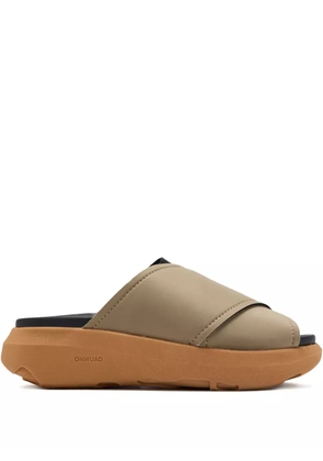 ONWUAD crossover-strap flip-flops - Neutrals