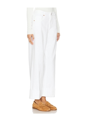 BLANKNYC Club Soda Cuffed Jeans in White. Size 27. Also in 28, 29.