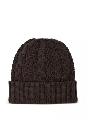 RAKKI cable-knit beanie hat - Brown