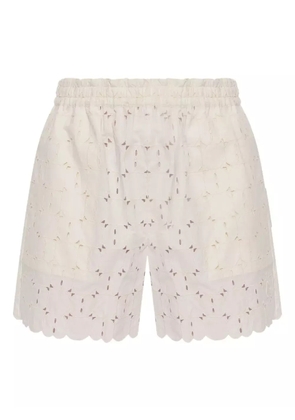 Moncler embroidered shorts - White