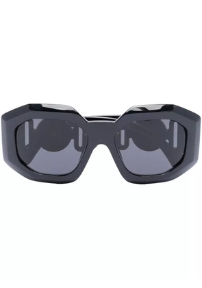 Versace Eyewear oversized geometric frame sunglasses - Black