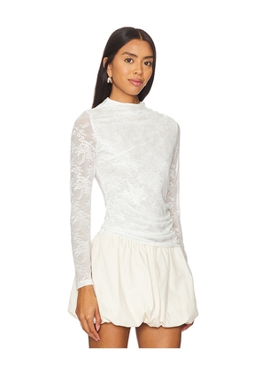 HEARTLOOM Fallon Top in White. Size M. Also in S.