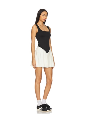 Port de Bras Kasumi Dress in Black,White. Size S. Also in M, XL, XS.