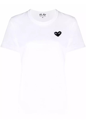 Comme Des Garçons Play heart-embroidered motif T-shirt - White